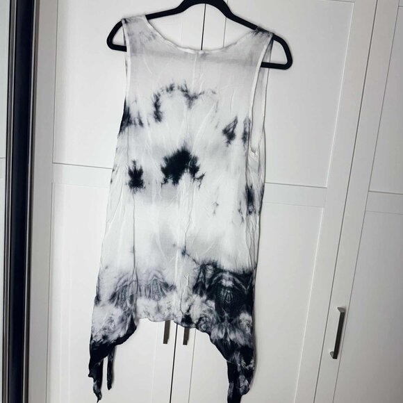 Bella Amore Women Tank top White & black SMALL - Picture 6 of 6